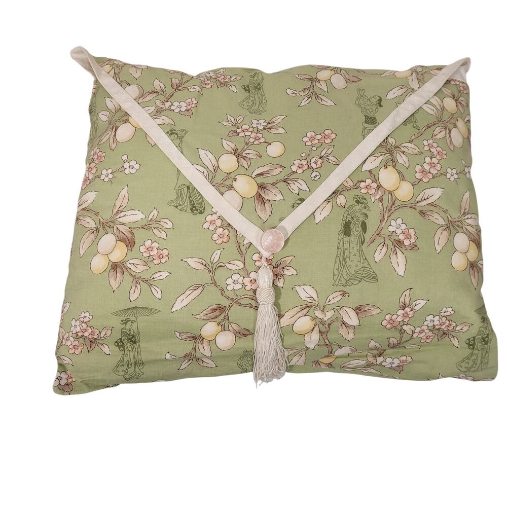 Handmade Green Floral Pillow Cover Insert Tassel Cottage Decorative Throw